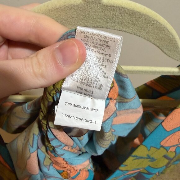 Toad & Co Sunkissed Liv Romper Curacao Aloha Print - Picture 13 of 13